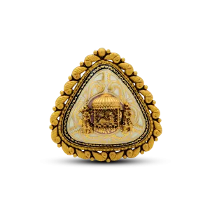 Entrancing Antique Gold Ring