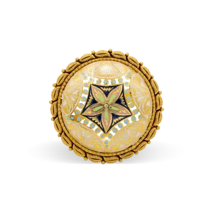 Alluring Antique Gold Ring