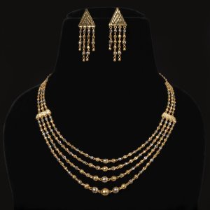 Gilded Grace Necklace